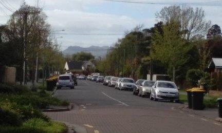 Parking on Hamilton Avenue near Clyde Road intersection.