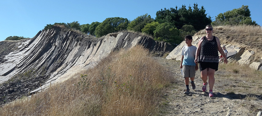 Quarry Rim Walk; photo S Mankelow. 